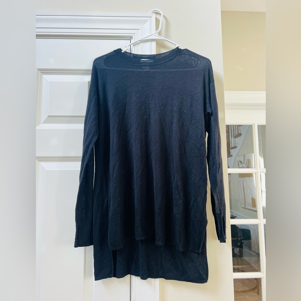 H&M Elegant Black Long Sleeve Tee